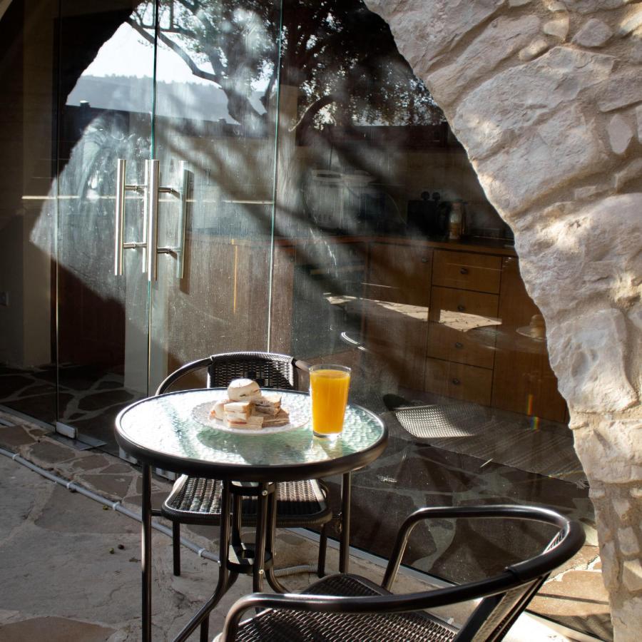 The Stonehouse Suites With Private Bath Spas Limassol Exterior photo