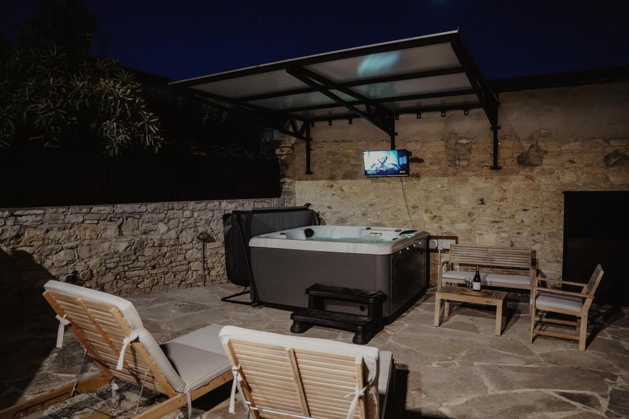 The Stonehouse Suites With Private Bath Spas Limassol Exterior photo