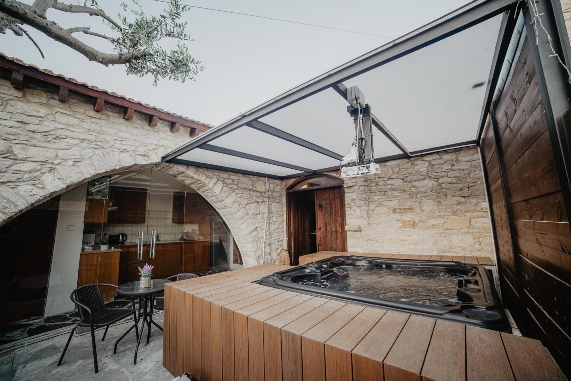 The Stonehouse Suites With Private Bath Spas Limassol Exterior photo