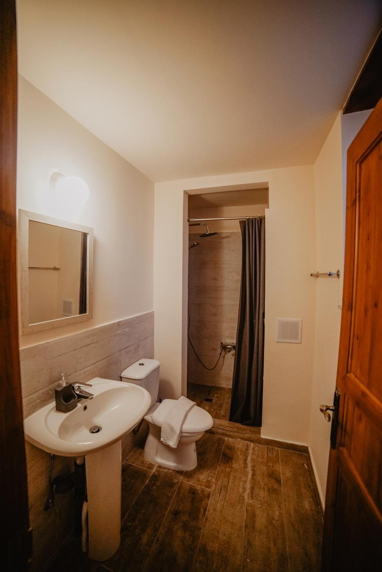The Stonehouse Suites With Private Bath Spas Limassol Room photo